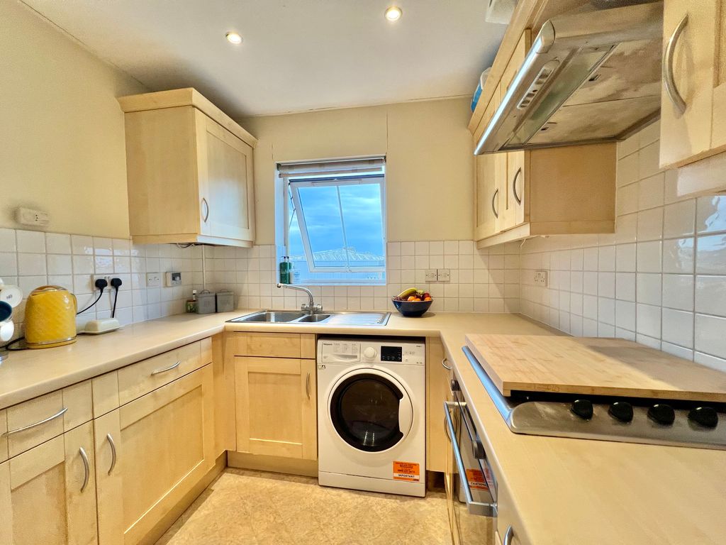 Property photo 3 of 6 Img_2498