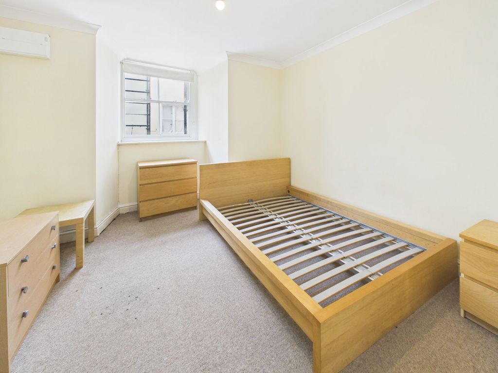Property photo 3 of 3