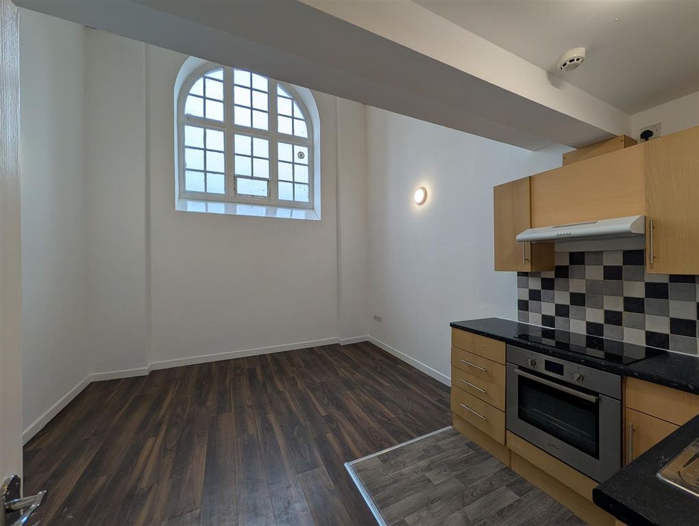 Property photo 1 of 8 Pxl_20260121_142042057.Jpg