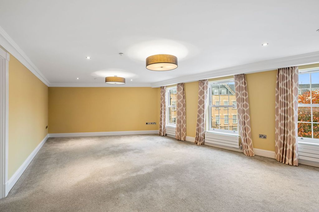Additional image 24 of 6 bed end terrace house for saleShelley Place, The Colosseum, Lincoln LN1