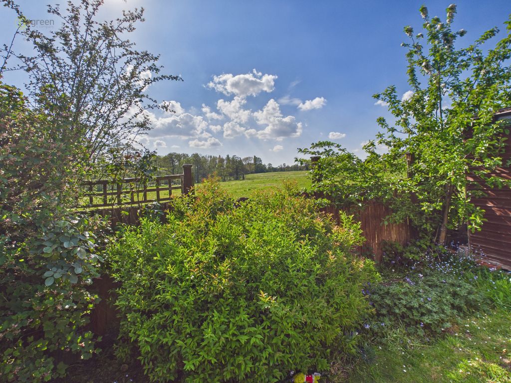 Property photo 2 of 16 A059794Dd35d4Fc3Bebdeeb591049Dda100Cam04425G0Pr0402Still030