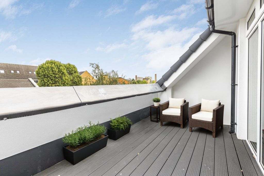 Property photo 2 of 7 Picture No. 02