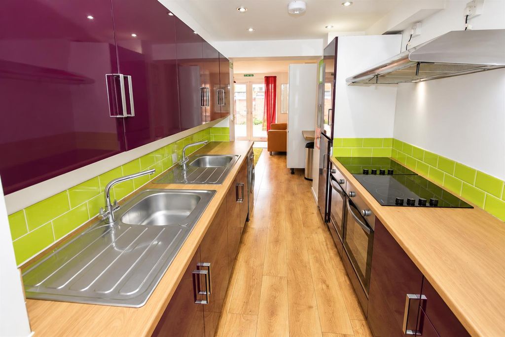 Property photo 1 of 15 B9A1360F-346F-4929-912E-539E9B398d5d.Png