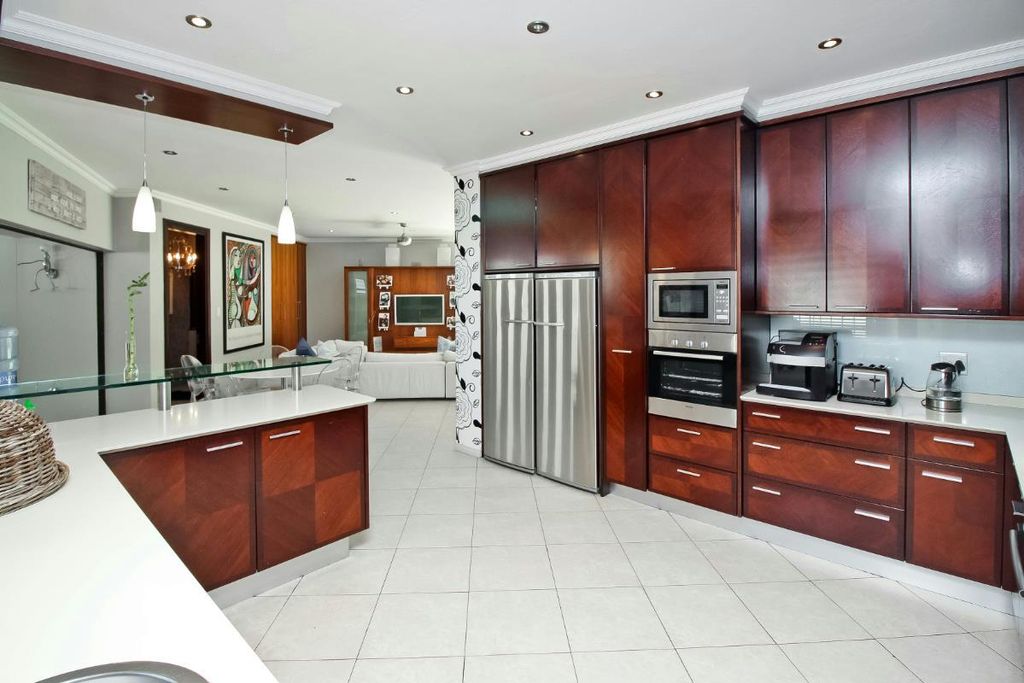 Property photo 3 of 21 1Je1223491