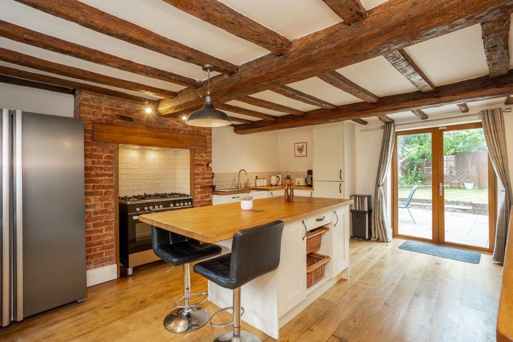 Property photo 2 of 29