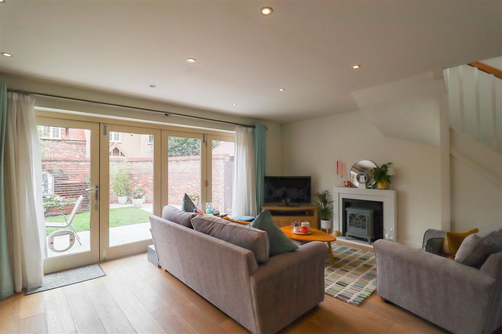 Property photo 3 of 13 Img_1167-1.Jpg