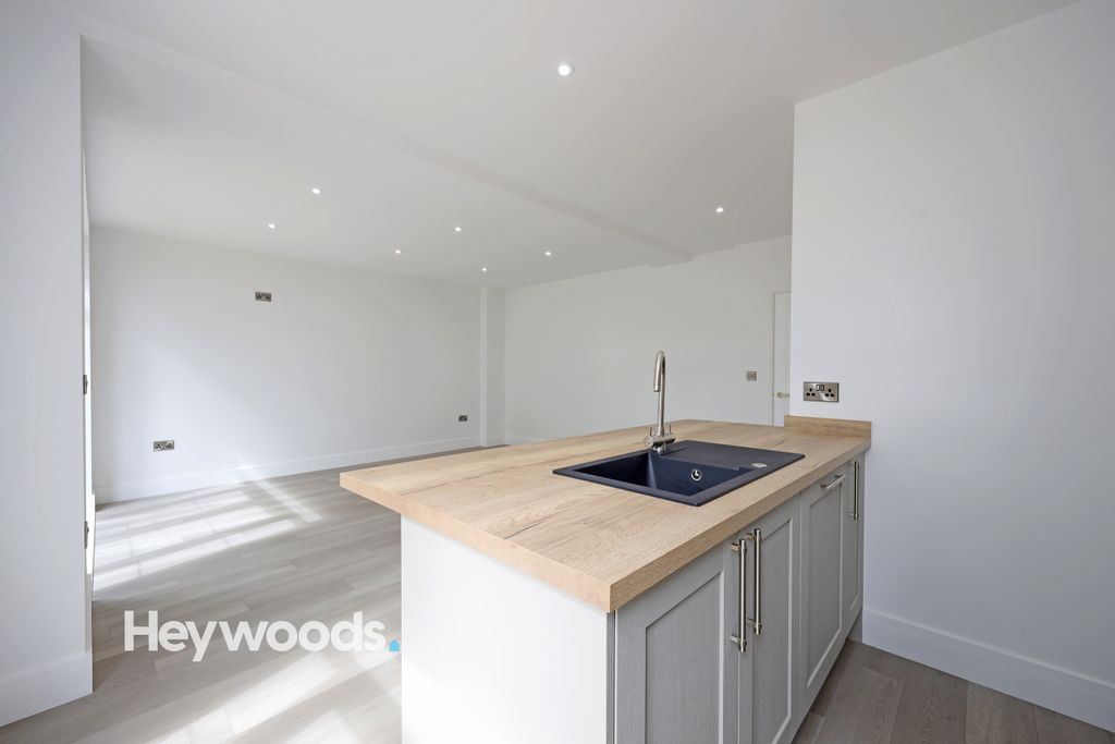 Property photo 3 of 43 0F1A1736