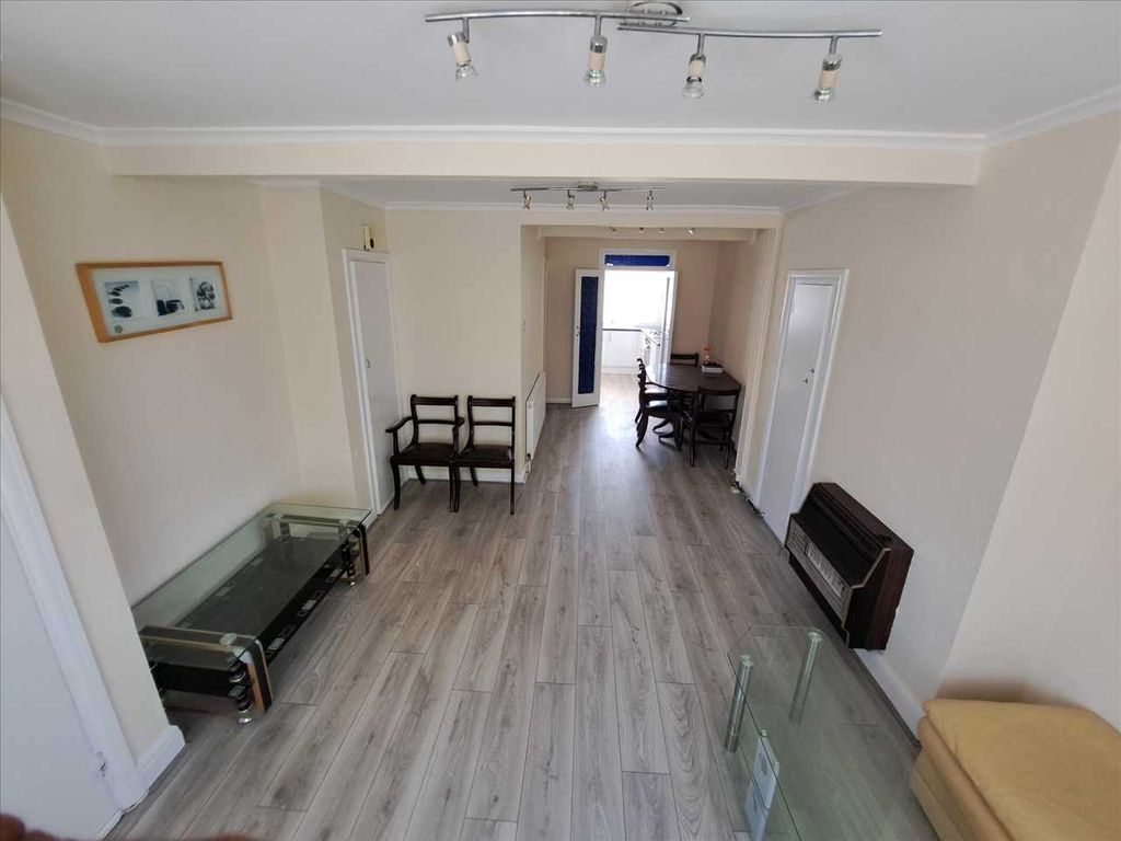 Property photo 2 of 10 Living Room