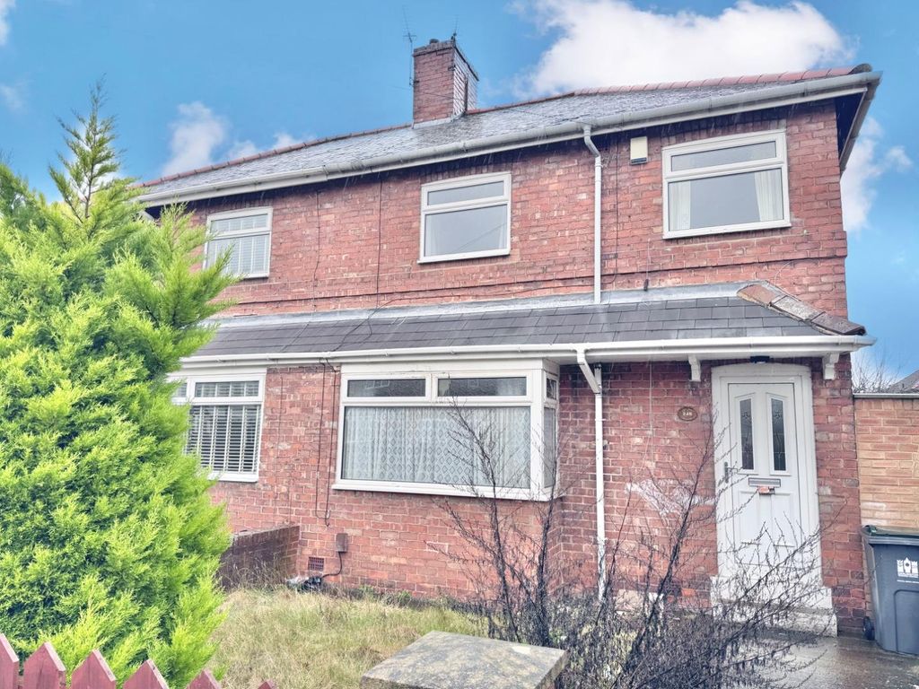 Property photo 1 of 7 Front