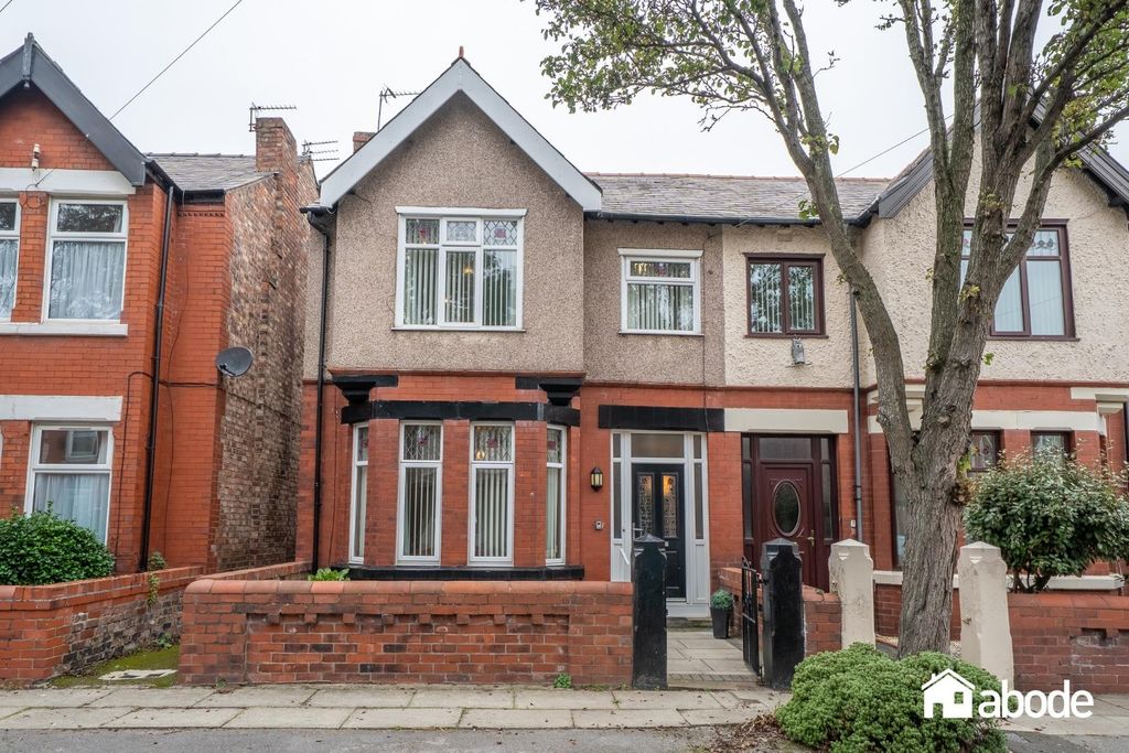 Property photo 1 of 26 Dsc02707-Hdr.Jpg