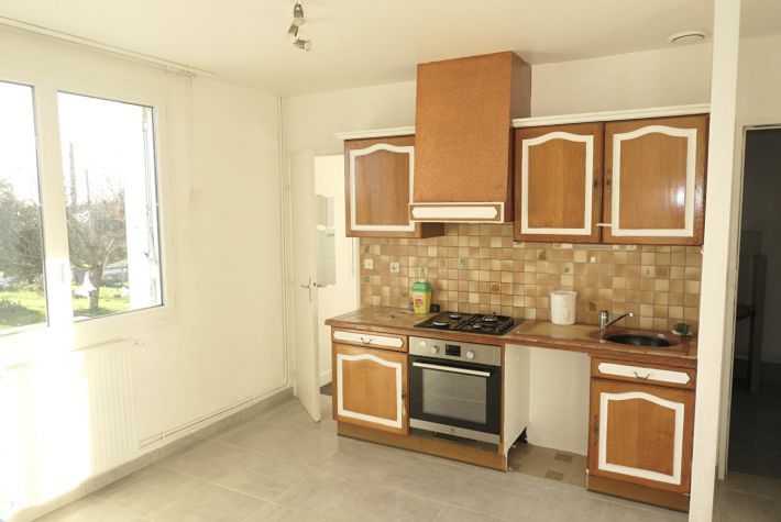 Property photo 2 of 9