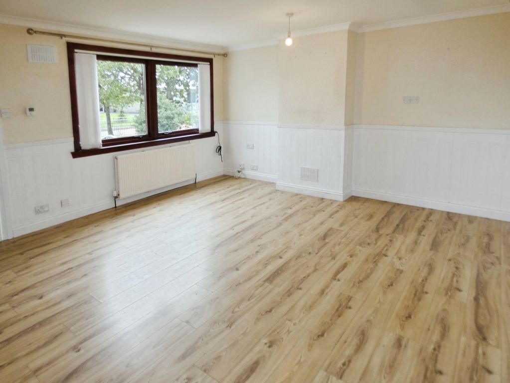 Property photo 3 of 11 Pbox-Bedroom-318999.Jpg