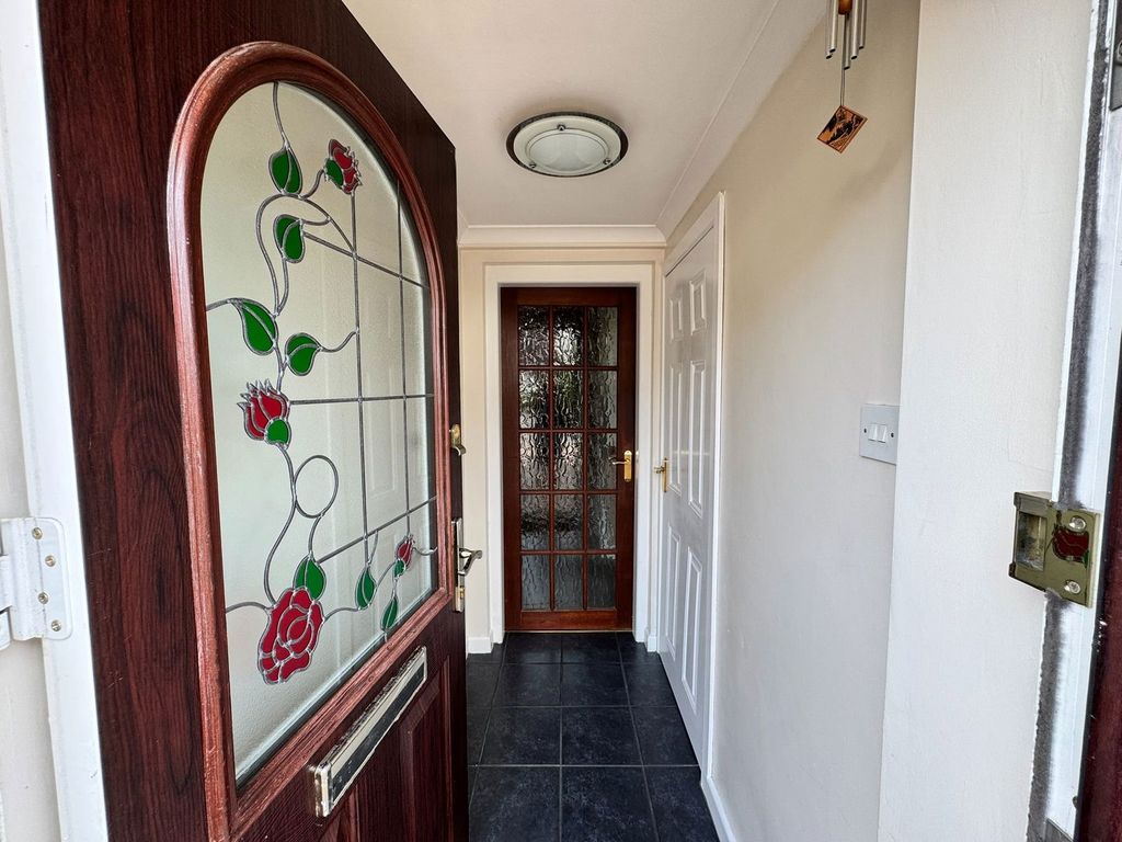Property photo 3 of 24