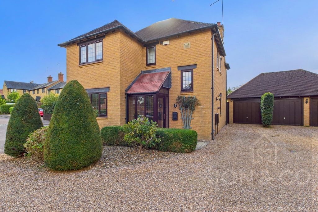 Property photo 1 of 23