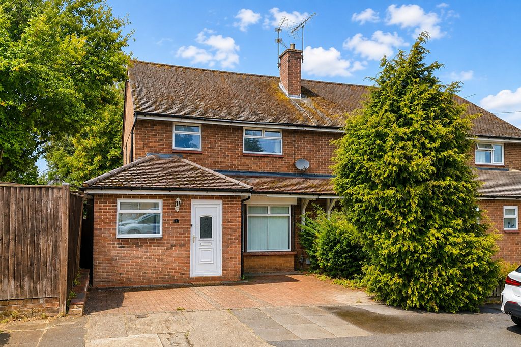 Property photo 1 of 27