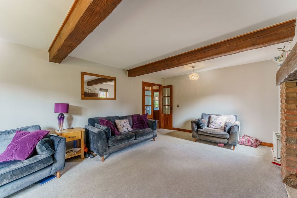 Property photo 3 of 38