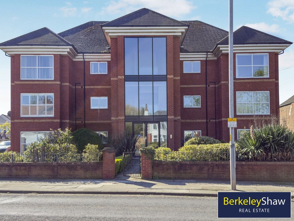 Property photo 1 of 18 Pbox-Img.Jpg