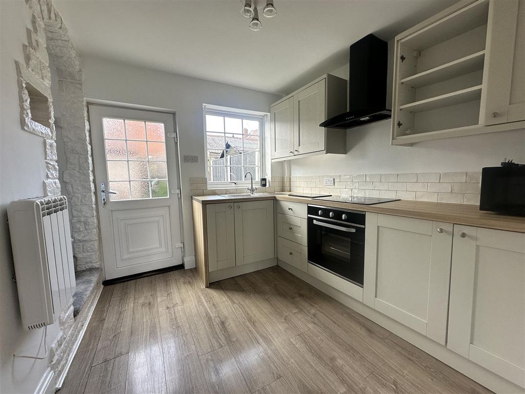 Property photo 3 of 8 Img_9515.Jpg