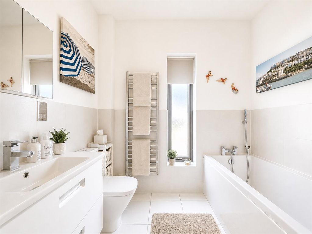 Additional image 15 of 2 bed flat for saleSt. Marys Drive, Brixham TQ5