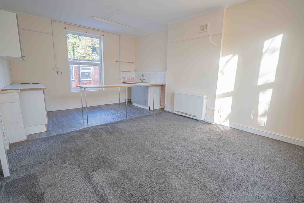 Property photo 2 of 6 20250107-Dsc01968-320250107