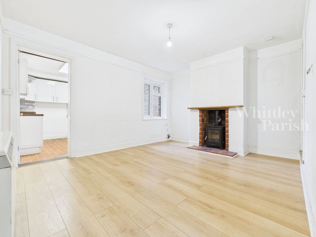 Property photo 2 of 21 Cam04332G0-Pr0595-Still012