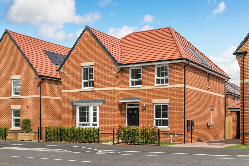 Property photo 1 of 10 Skylark External