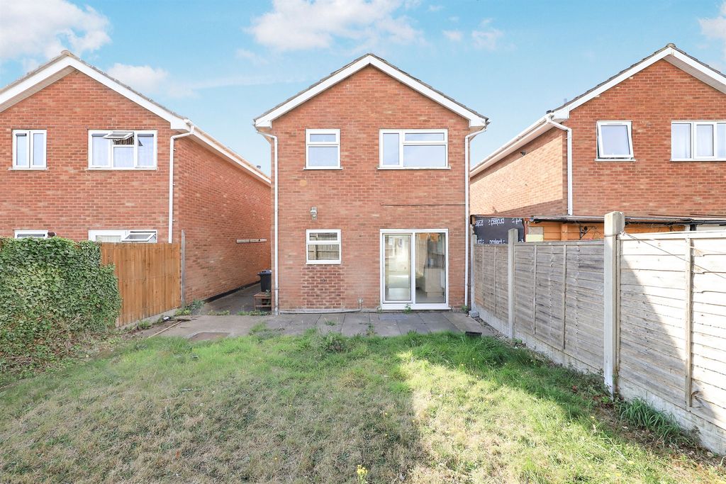 Property photo 2 of 15