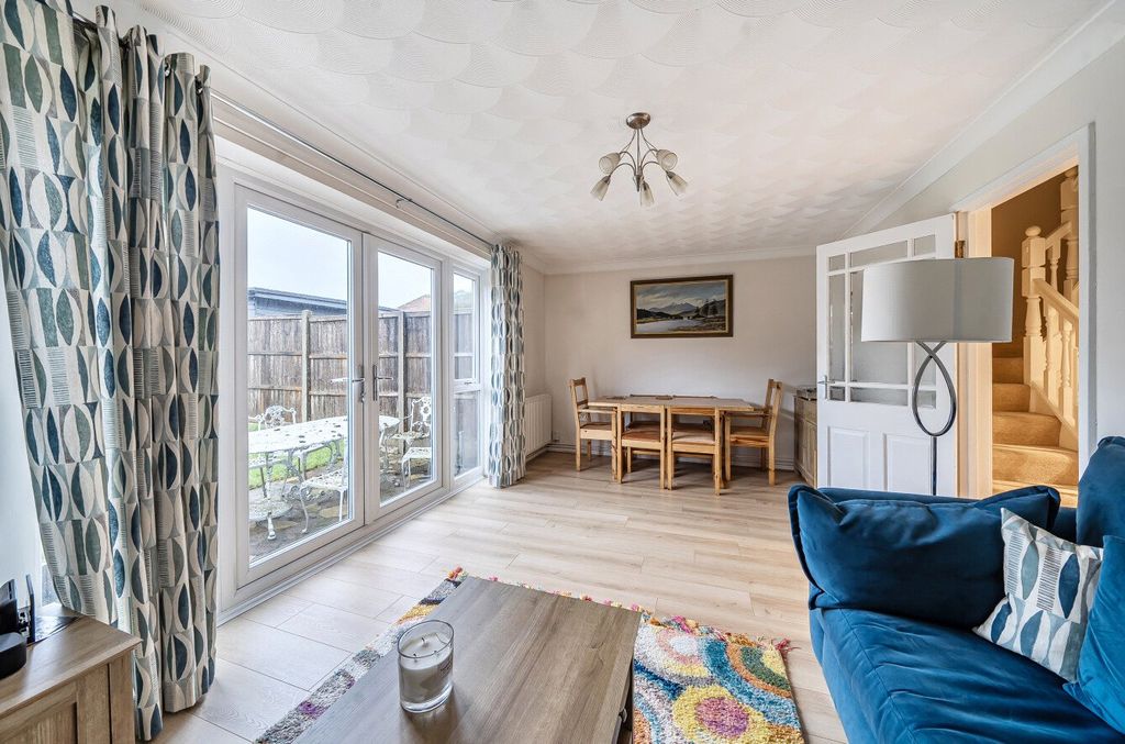 Property photo 3 of 14 Picture No. 37