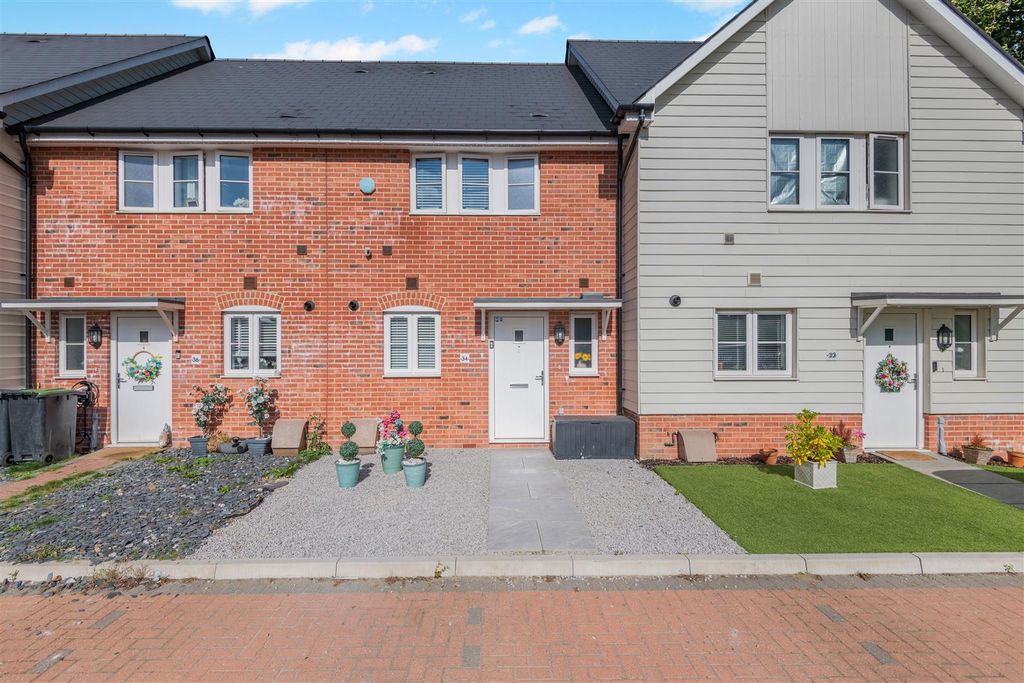 Property photo 1 of 16 8660212-Exterior01.Jpg