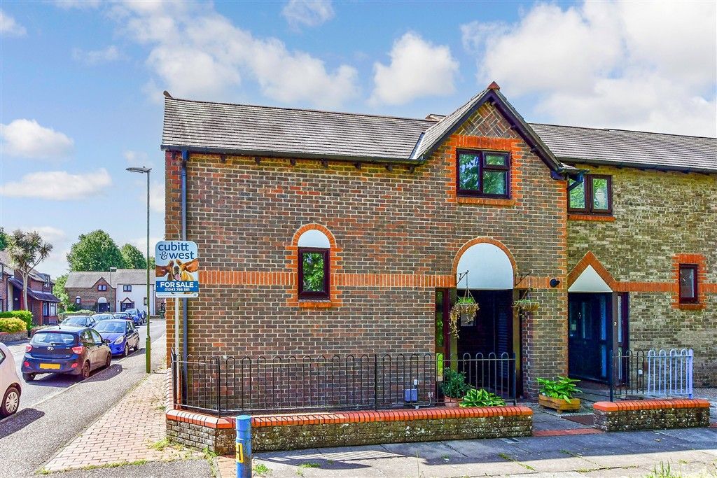 Property photo 1 of 12 External (Web)