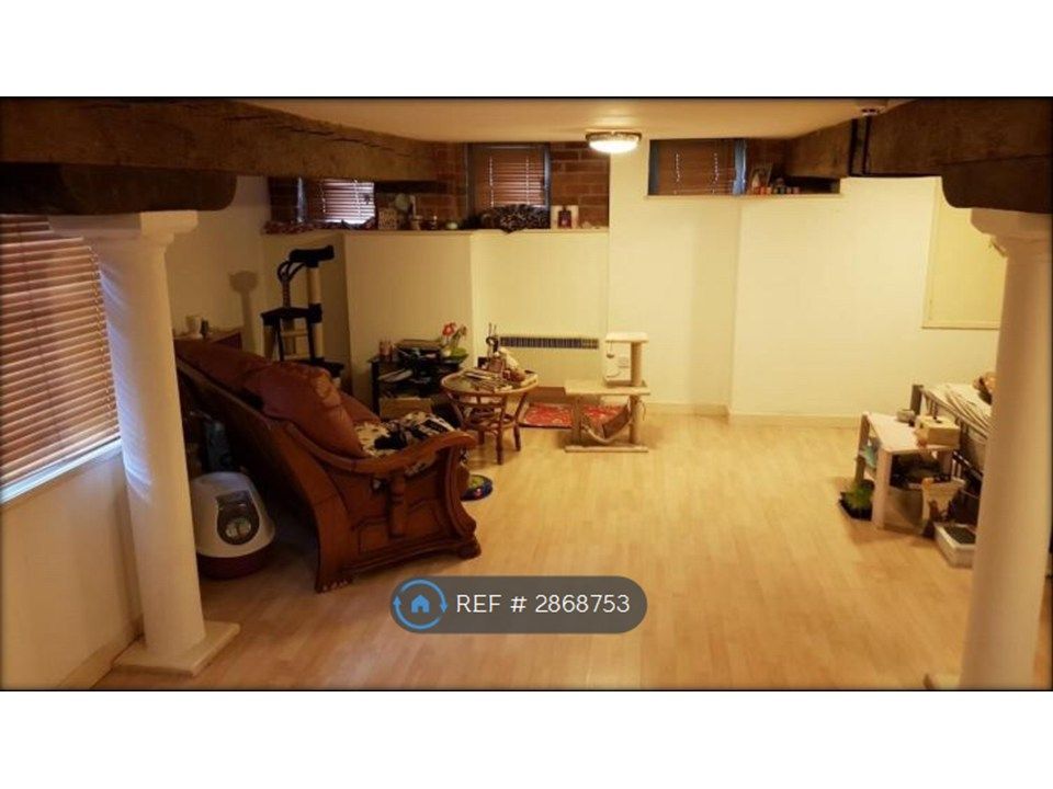 Property photo 2 of 4