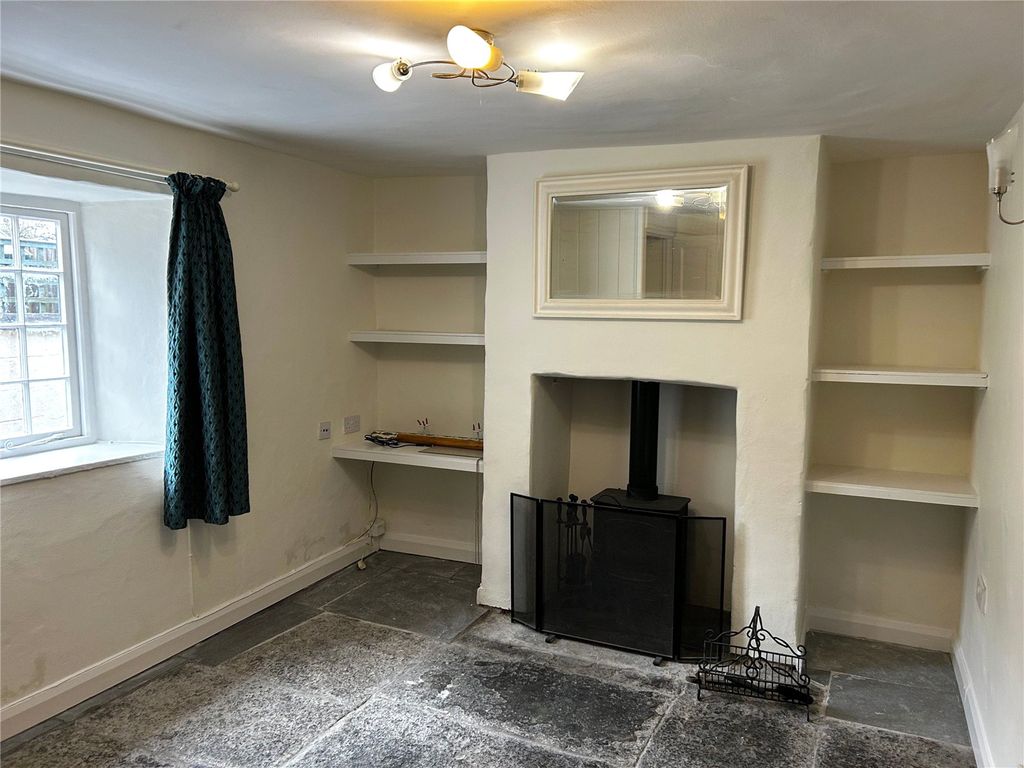 Property photo 2 of 10 Picture No. 05