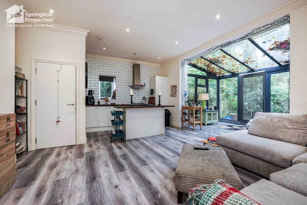 Property photo 3 of 14 Image 3