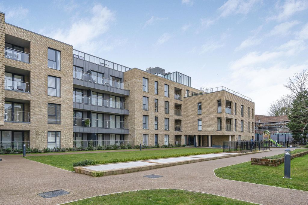 Property photo 1 of 19