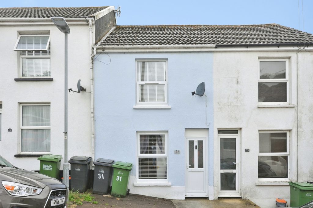 Property photo 1 of 18 Pbox-Img.Jpg