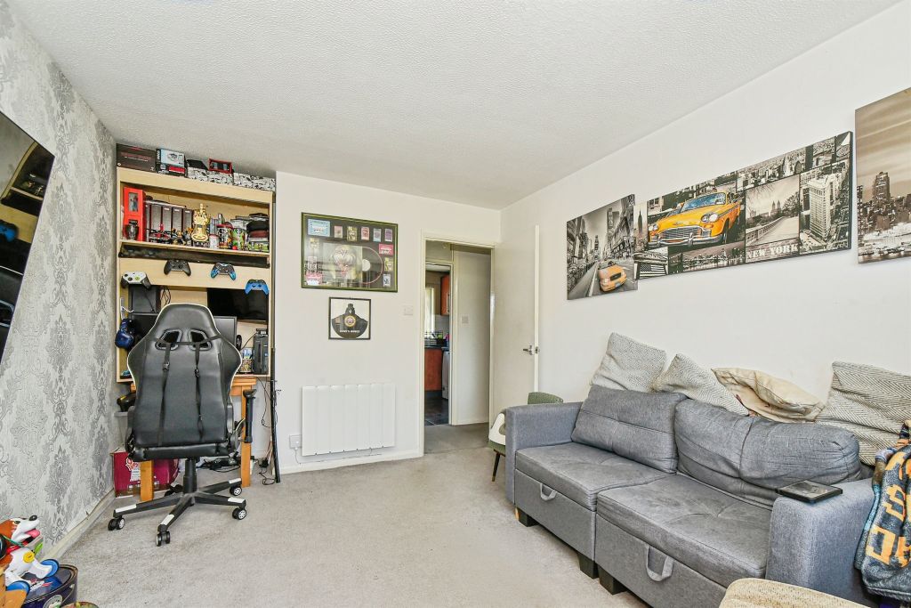 Property photo 3 of 13