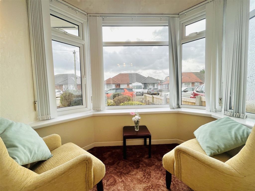 Property photo 3 of 33 Image 3