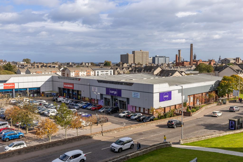 Property photo 2 of 9 Plot 230_Rennie_Local Area 02