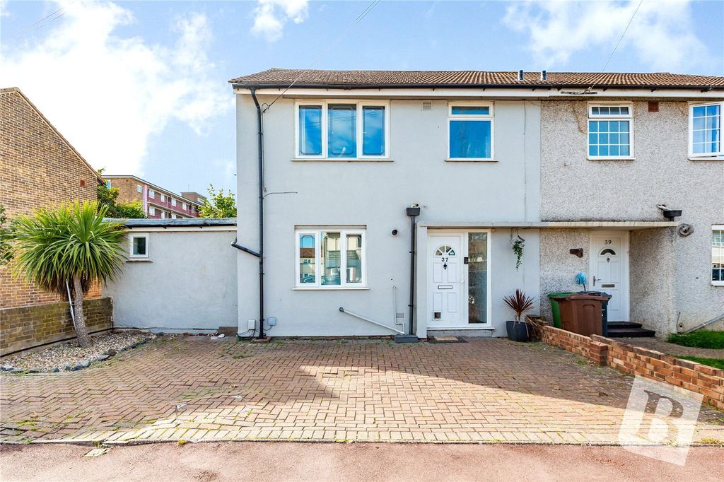 Property photo 1 of 18 Picture No. 10