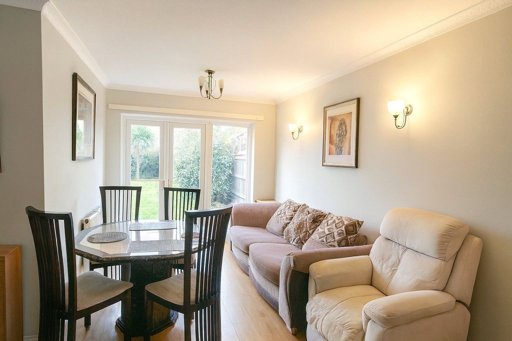 Property photo 3 of 17 Picture No. 04