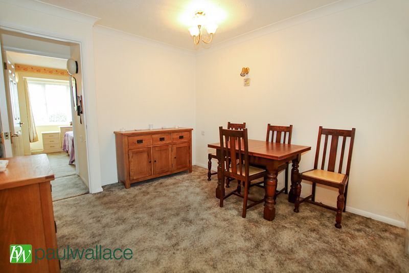 Property photo 3 of 10 Dining Area
