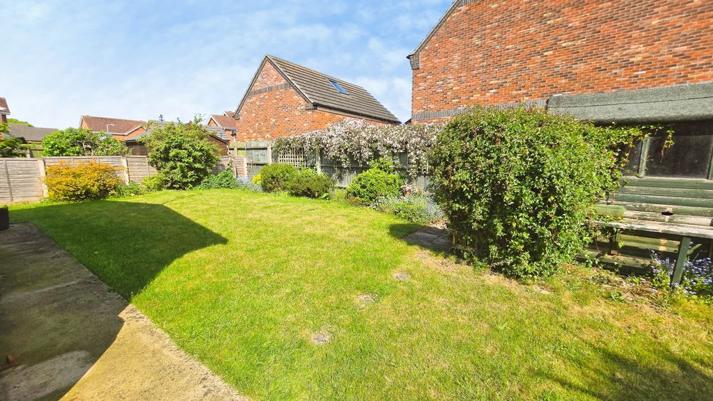 Property photo 3 of 16