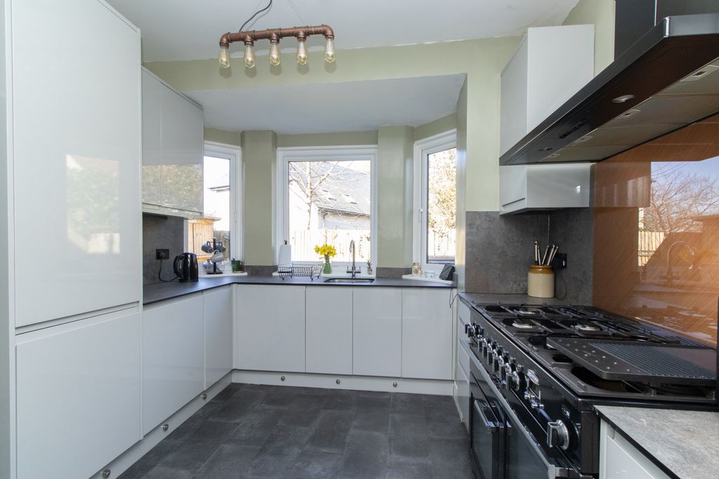 Property photo 1 of 19 Picture 1