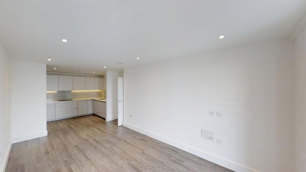 Property photo 3 of 12 3-Gaumont-Place-03122025_103705.Jpg