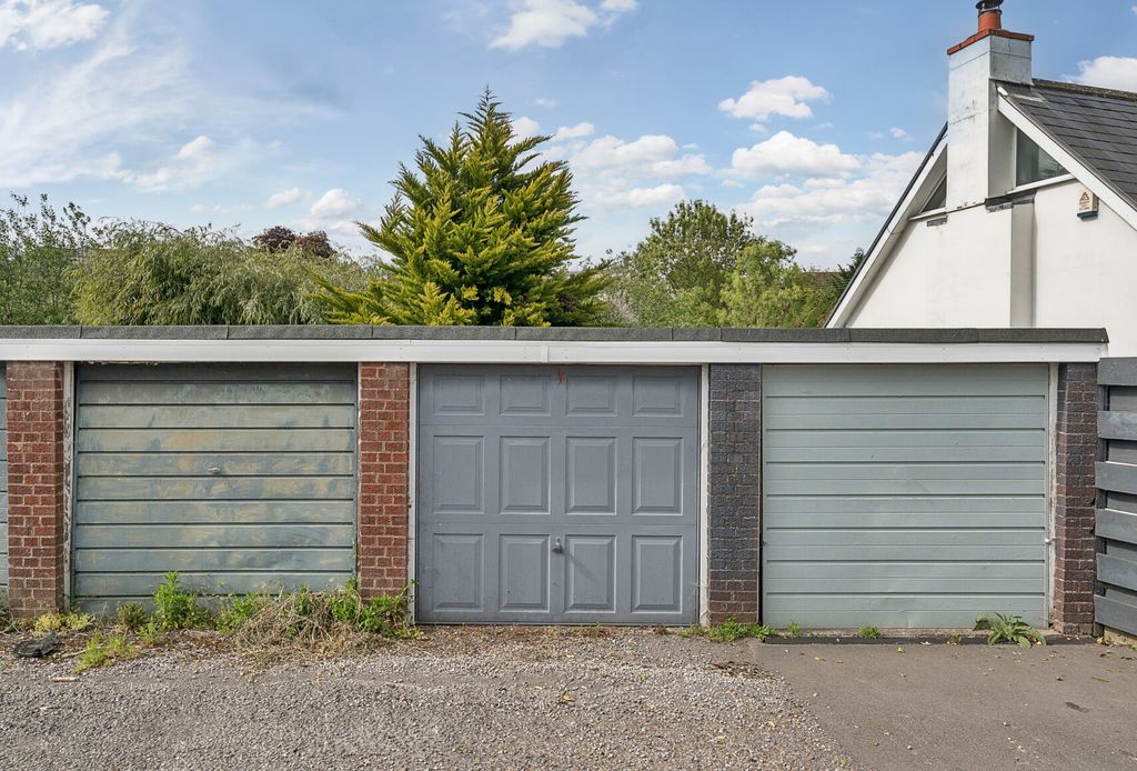 Property photo 1 of 4 2-681Bad673343F-1...
