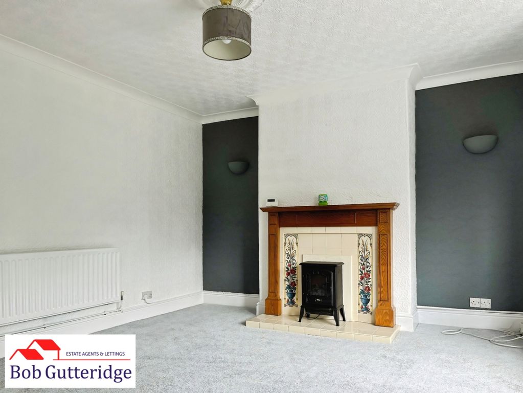 Property photo 3 of 19 Bay Fronted Lounge
