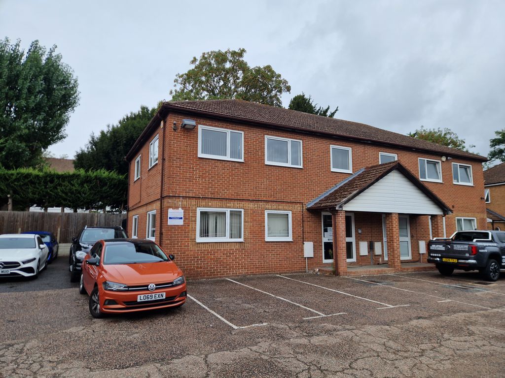 Property photo 2 of 12