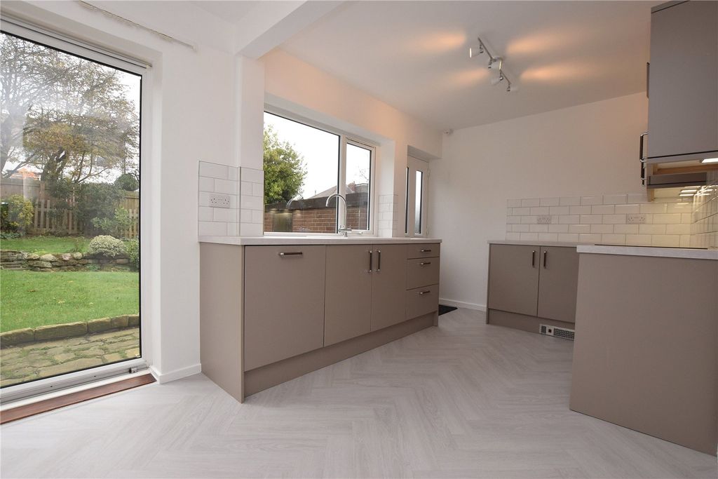 Property photo 1 of 15 Picture No. 06