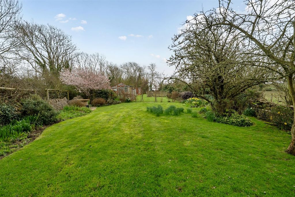 Property photo 3 of 37 1415751-5-69Ab0c4Db706E.Jpg