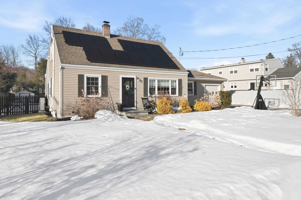 Property photo 1 of 29